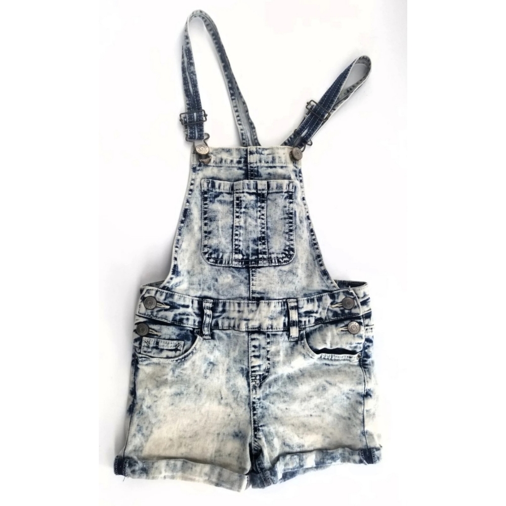 Justice 10 jean Shortd overall distressed